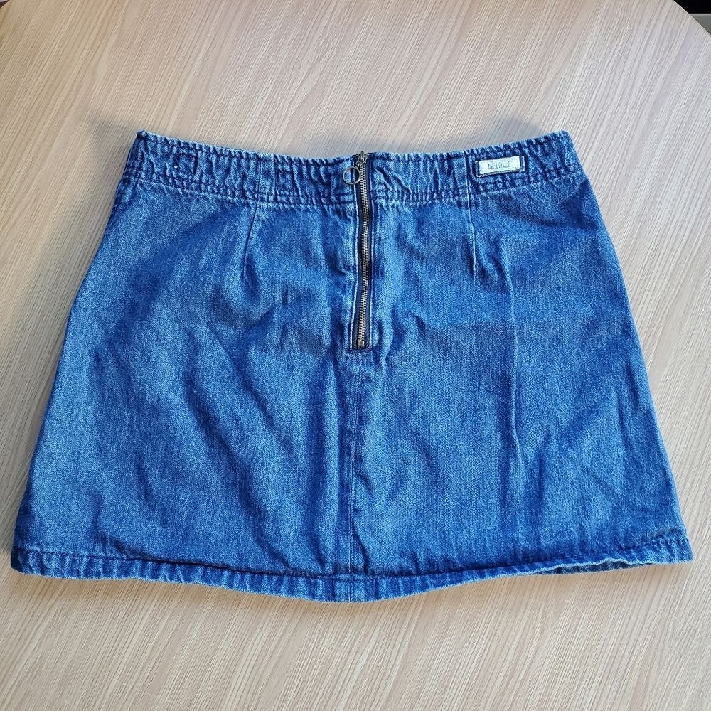 Brandy Melville 'Melville' blue denim skirt with functional zipper detail sz 29